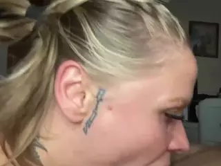 Cce9388's Live Sex Cam Show