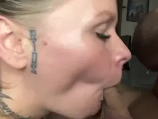 Cce9388's Live Sex Cam Show