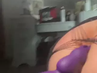 Cce9388's Live Sex Cam Show