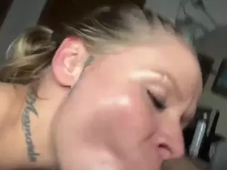 Cce9388's Live Sex Cam Show