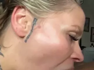 Cce9388's Live Sex Cam Show
