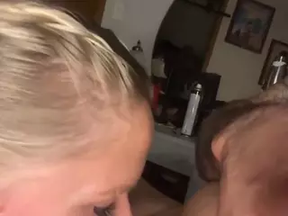 Cce9388's Live Sex Cam Show