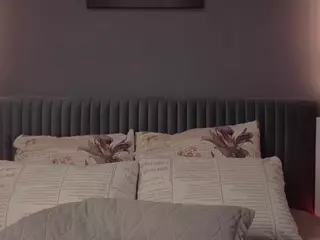 adelheid1's Live Sex Cam Show