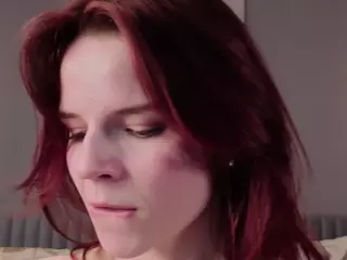 adelheid1's Live Sex Cam Show