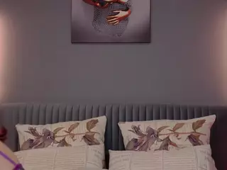 adelheid1's Live Sex Cam Show