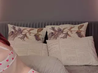 adelheid1's Live Sex Cam Show