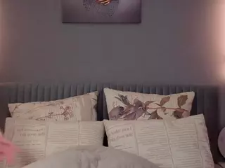 adelheid1's Live Sex Cam Show