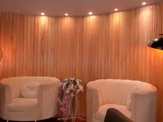 AnnaBrooks's Live Sex Cam Show