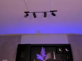 AnnaBrooks's Live Sex Cam Show