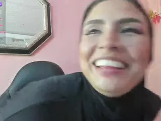 DarshaKhemu's Live Sex Cam Show