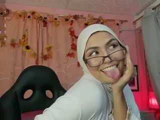 DarshaKhemu's Live Sex Cam Show