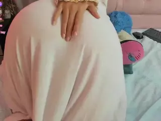 DarshaKhemu's Live Sex Cam Show
