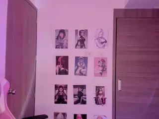 emilyhick's Live Sex Cam Show