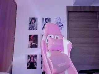 emilyhick's Live Sex Cam Show