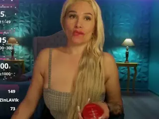 MarilynFuckBubs's Live Sex Cam Show