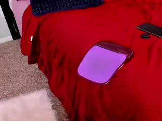 YAYA's Live Sex Cam Show