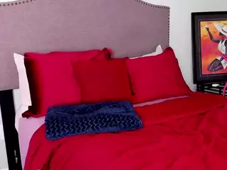 YAYA's Live Sex Cam Show