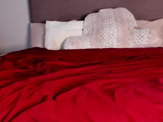 YAYA's Live Sex Cam Show