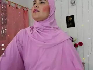 AishaAmin's Live Sex Cam Show