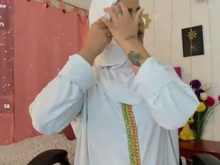 AishaAmin's Live Sex Cam Show