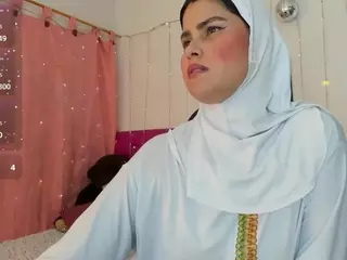 AishaAmin's Live Sex Cam Show