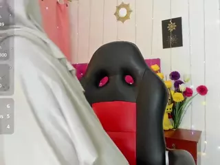 AishaAmin's Live Sex Cam Show