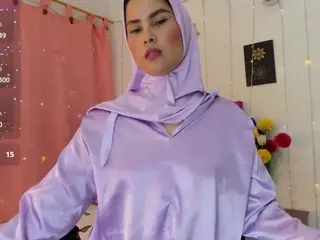 AishaAmin's Live Sex Cam Show