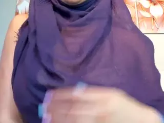 AlenaRain's Live Sex Cam Show