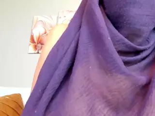 AlenaRain's Live Sex Cam Show