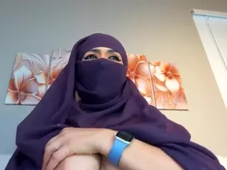 AlenaRain's Live Sex Cam Show