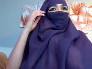 AlenaRain's Live Sex Cam Show