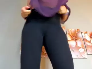 AlenaRain's Live Sex Cam Show