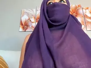 AlenaRain's Live Sex Cam Show