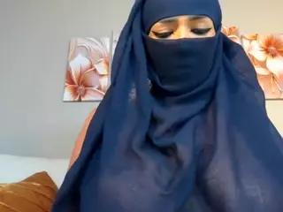 AlenaRain's Live Sex Cam Show
