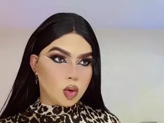 miss-adriana's Live Sex Cam Show