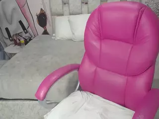 EMMASWEET1's Live Sex Cam Show