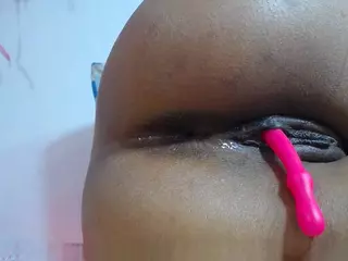 EMMASWEET1's Live Sex Cam Show