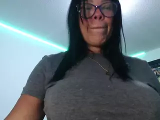 sofia-mature's Live Sex Cam Show