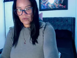 sofia-mature's Live Sex Cam Show