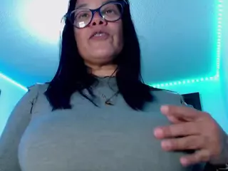 sofia-mature's Live Sex Cam Show