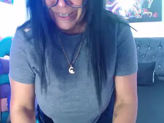 sofia-mature's Live Sex Cam Show