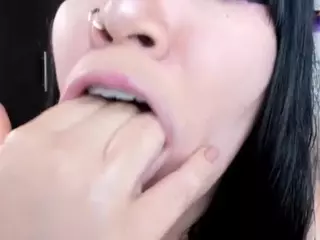 AilynRed's Live Sex Cam Show