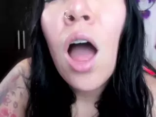 AilynRed's Live Sex Cam Show