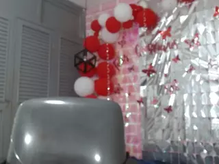 emy-02's Live Sex Cam Show