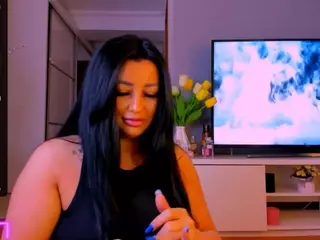Eringloria's Live Sex Cam Show