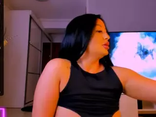 Eringloria's Live Sex Cam Show