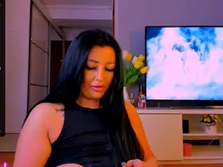 Eringloria's Live Sex Cam Show