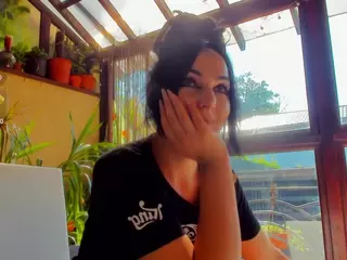 1munique's Live Sex Cam Show