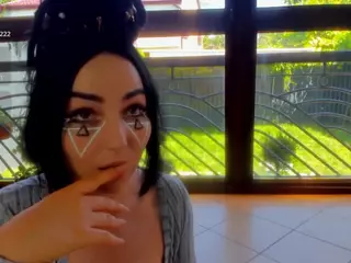 1munique's Live Sex Cam Show