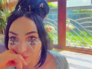 1munique's Live Sex Cam Show